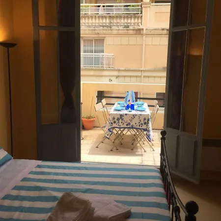 Private 18 Mq Bedroom With Pvt Terrace In Mc Homestay *